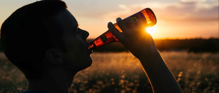 每天一杯酒，疾病绕道走？研究发现喝啤酒可降低多种疾病风险