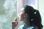 女性吸烟可能增加你的孩子吸烟的比率
