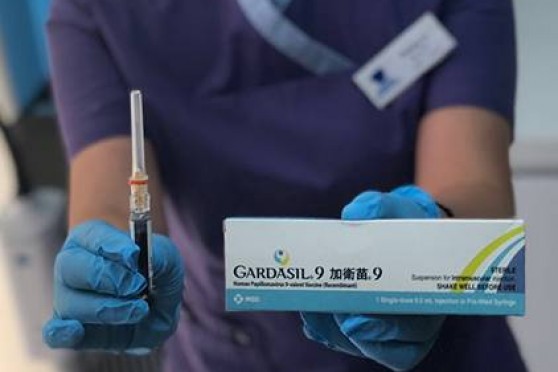 HPV宫颈癌疫苗开打，子宫肌瘤患者打了无效？