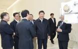 习近平：加快高端医疗设备国产化进程