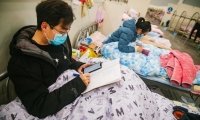 柳叶刀：曹彬教授团队揭示新冠病毒致死危险因素，病毒排毒最长达37天