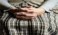 Nature子刊：“起底”影响人类衰老和长寿的基因座，血铁水平竟也参与调控？