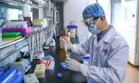 多国新冠病毒变异，传播快10倍？疫苗还有用吗？