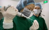 首批CRISPR婴儿后，贺建奎留给科学界的6大难题