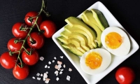 PLOS Medicine：低脂不代表健康！食用橄榄油、坚果和鱼类更有助于改善心血管疾
